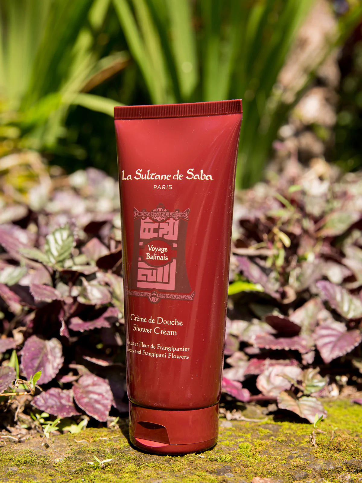 Shower Cream Lotus and Frangipani Flower Fragrance 200 ml